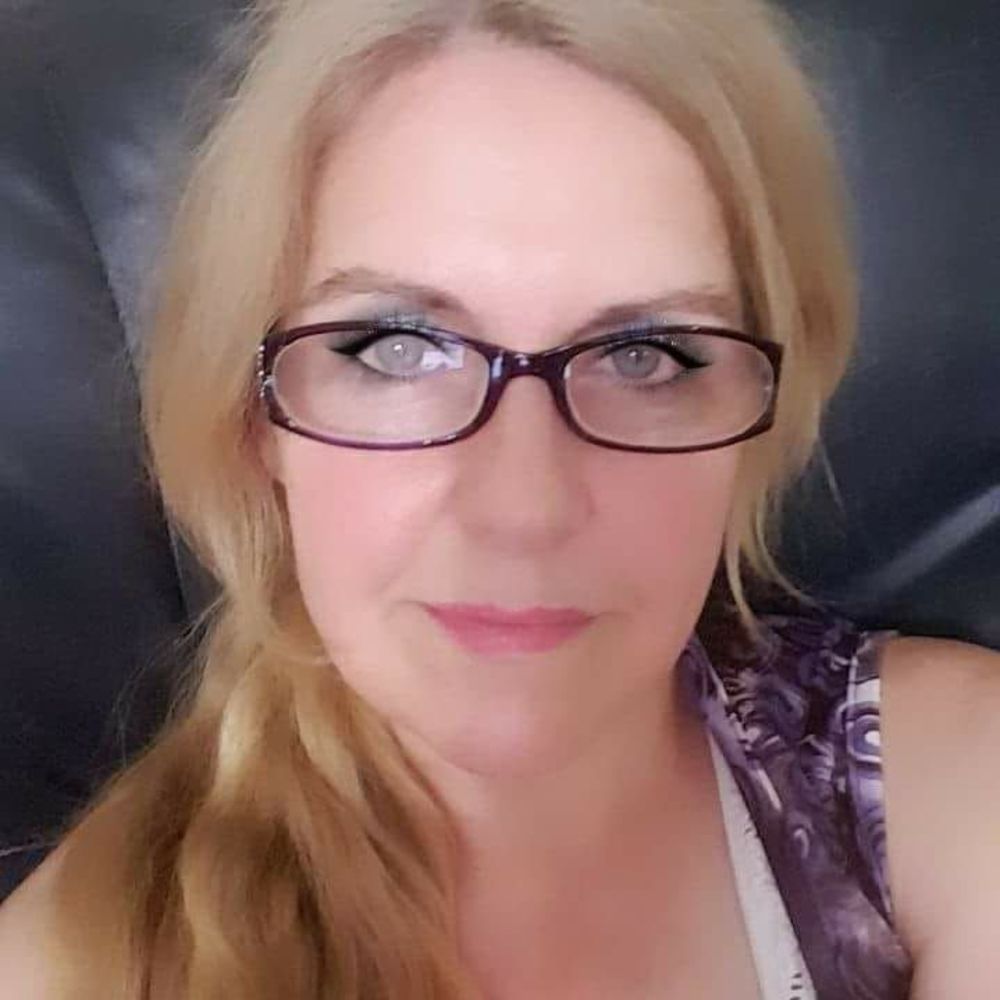 Meet your Posher, Rita